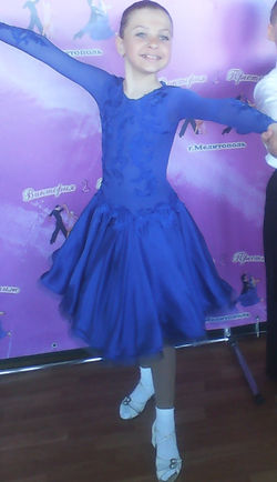 пошив костюмов для бальных танцев в Запорожье , бальные танцы Запорожье платья , спортивный танцевальный клуб Запорожье