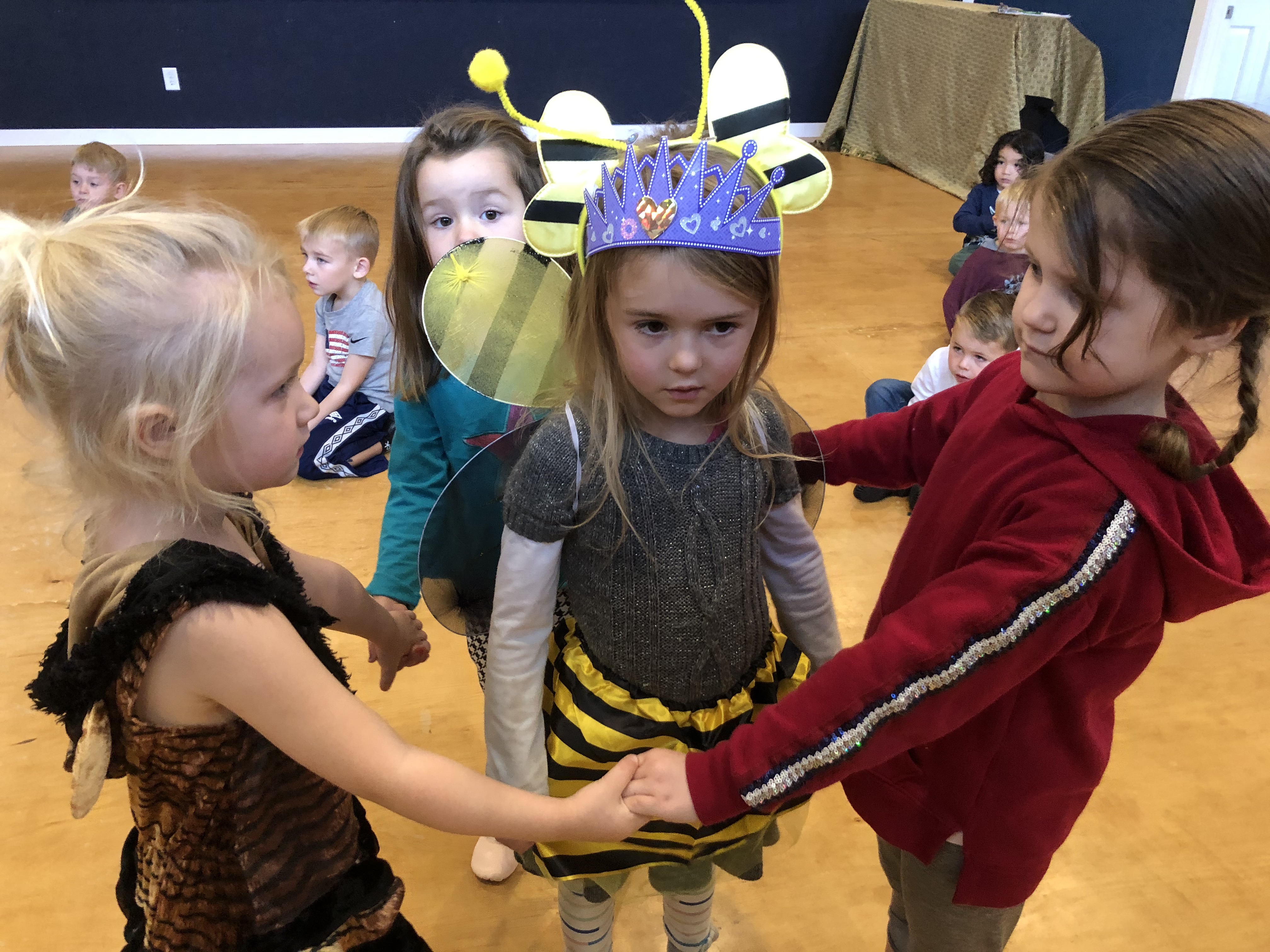 Pretending to guard the Queen Bee
