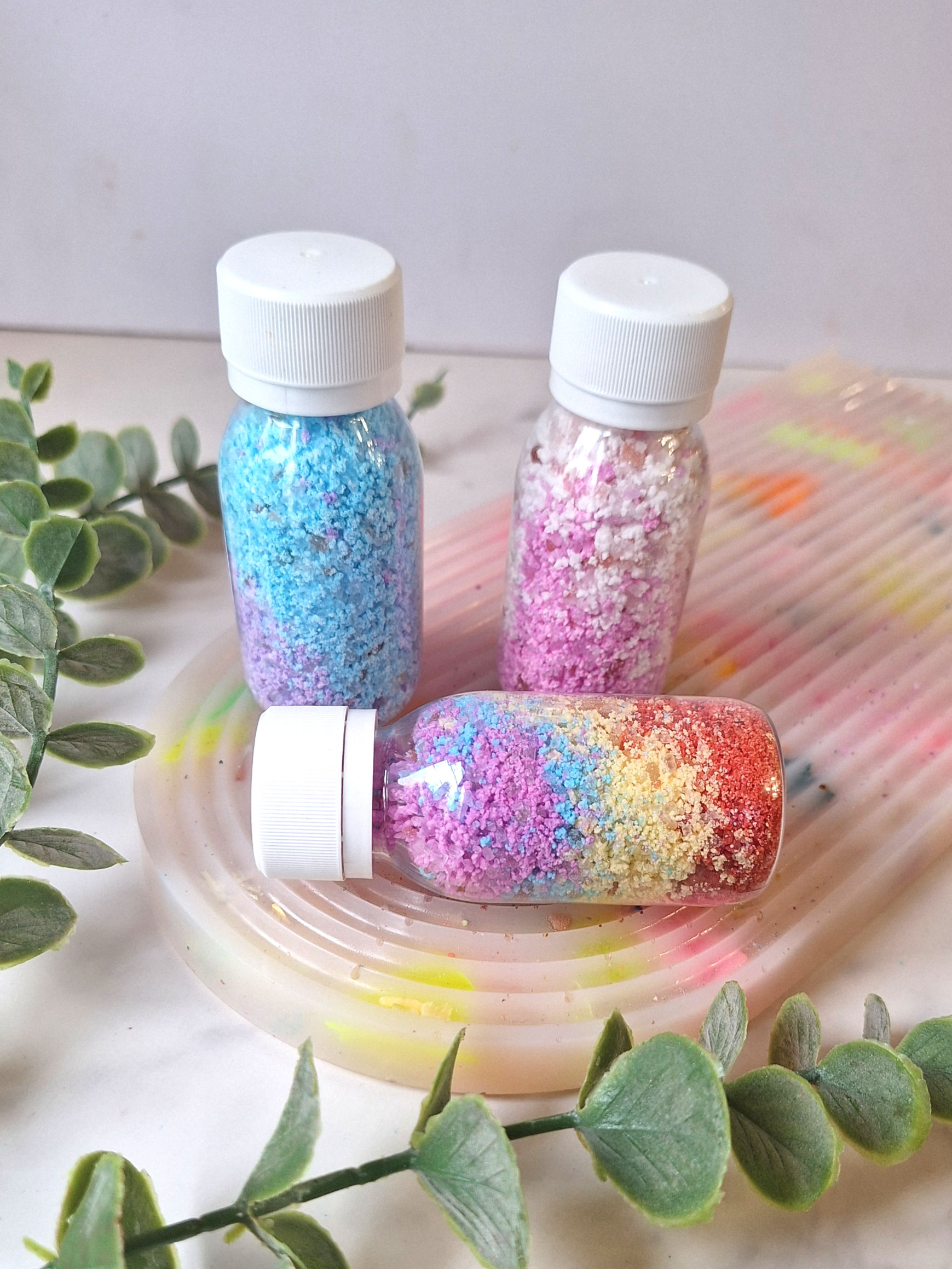 Relaxing 60 bee bath salt mini bottles in colourful adult-only bath soak blends