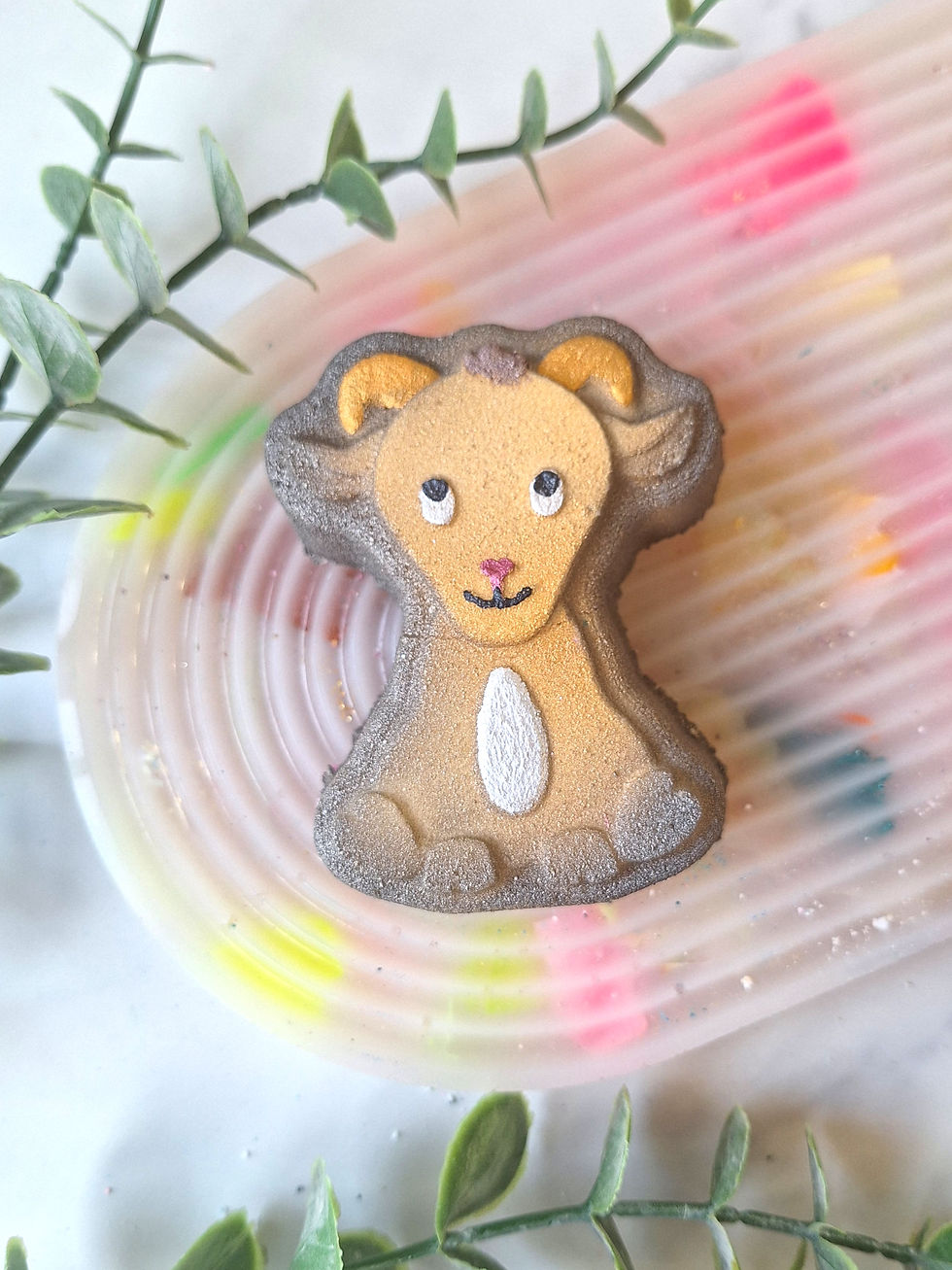 Ram shaped bath bomb with hidden colours