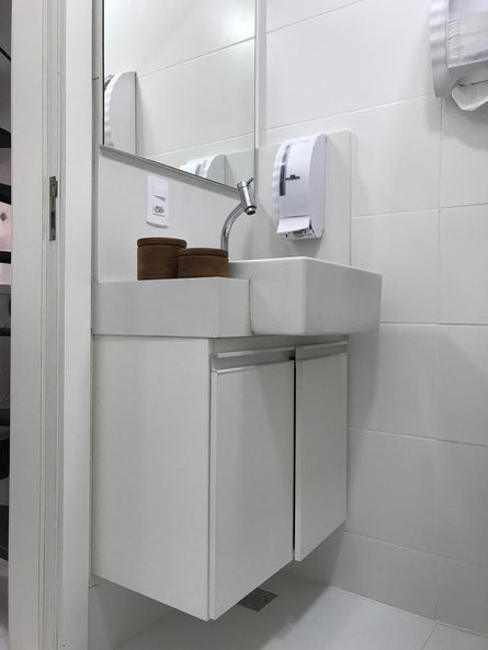 móvel para armário de banheiro