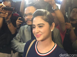 Usai Jalani Pemeriksaan, Dewi Persik Dicecar 20 pertanyaan