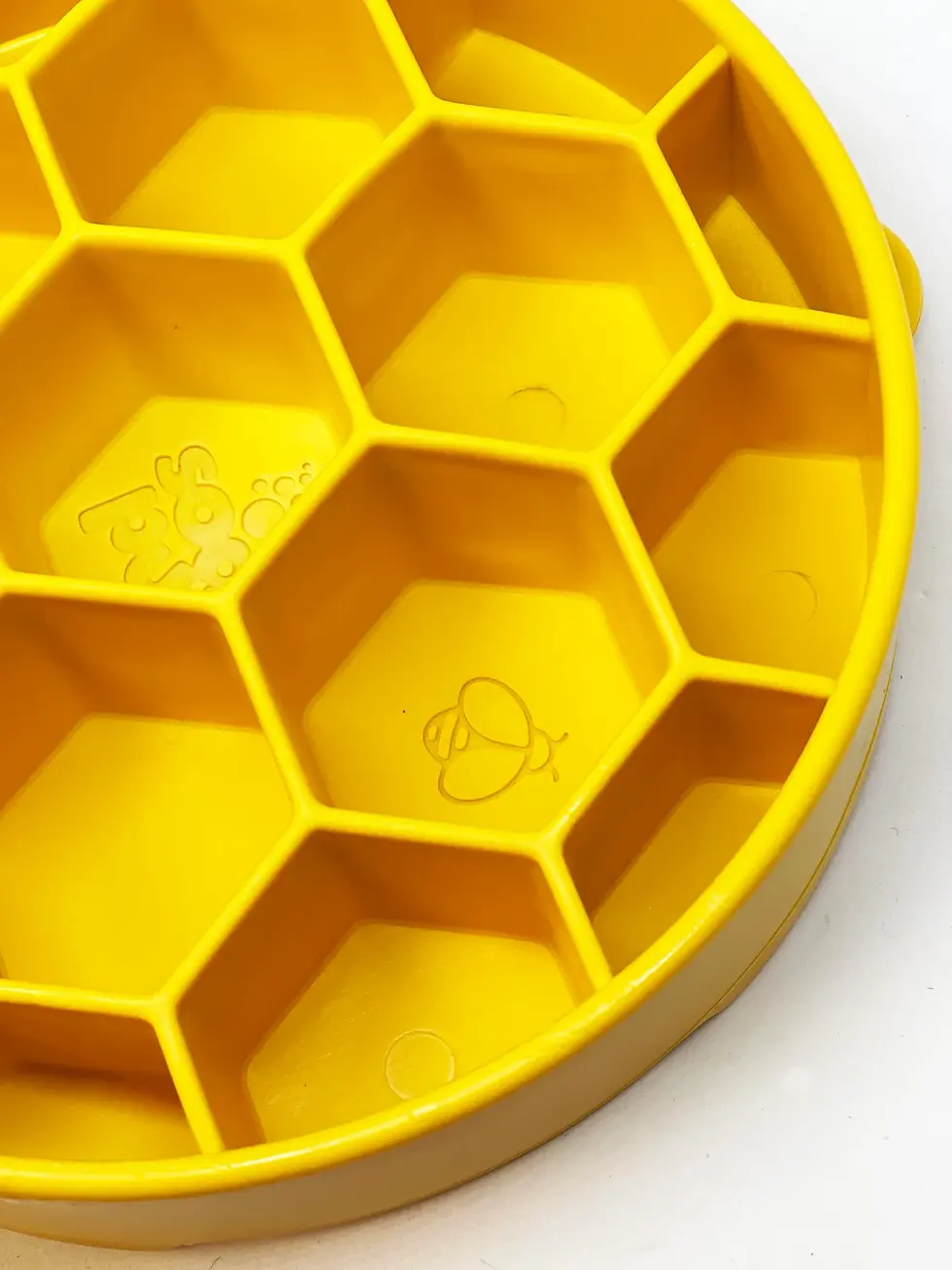 Miniature : Bol ralentisseur nid d'abeille