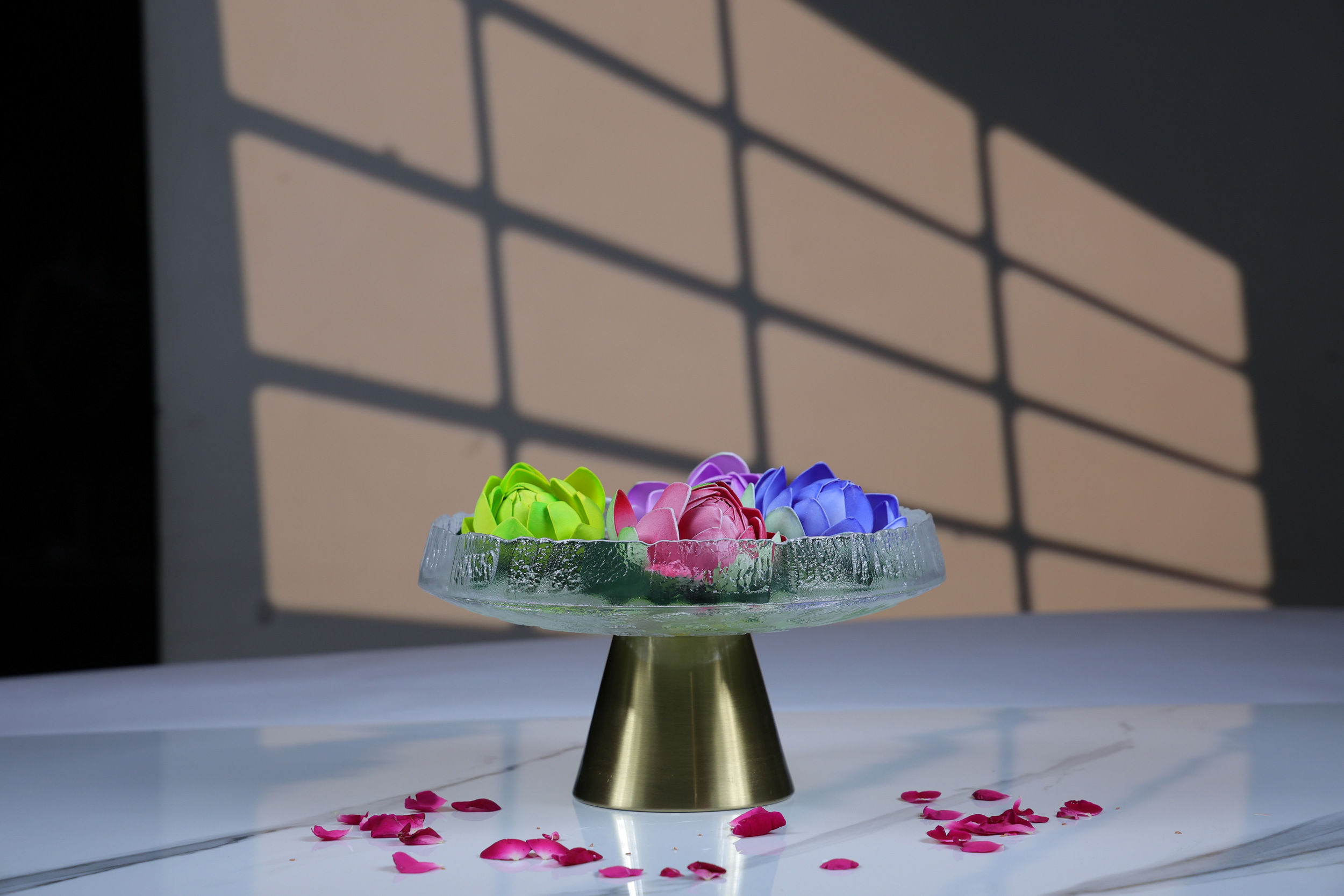 Glass Platter with Metal Stand