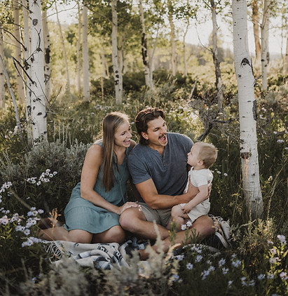 2024-7-29 - Oslund Mini Session-34.jpg