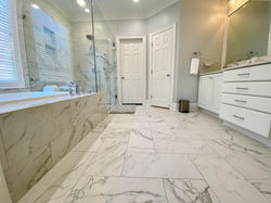 Kaylor Master Bathroom