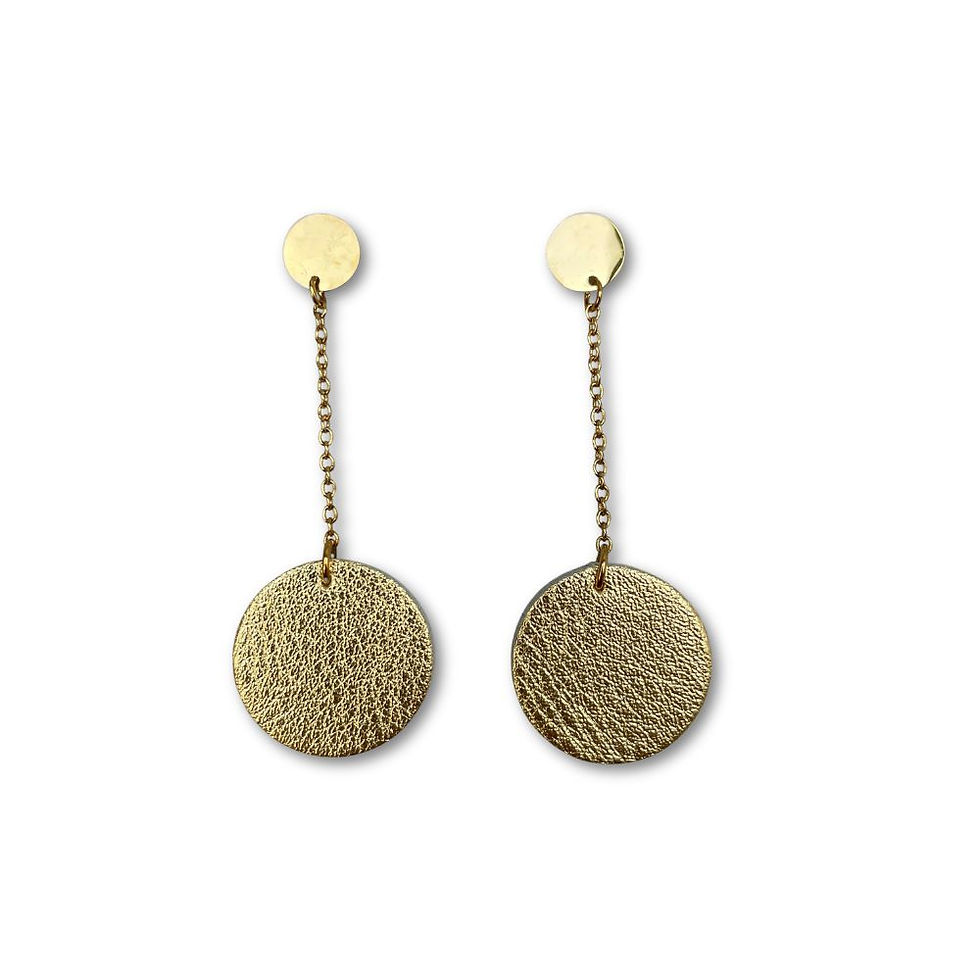 Miniature : Boucles d’oreilles en cuir doré de forme ronde avec chaînette