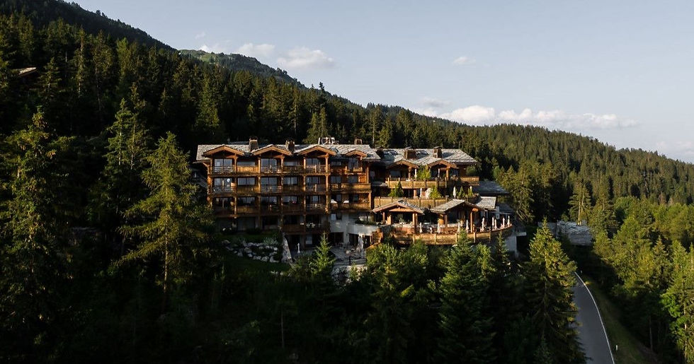 The Perfect Yes x LeCrans – Wo die Liebe über den Wolken schwebt