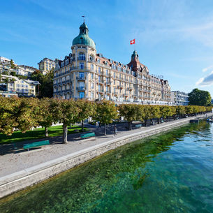 The Perfect Yes: Luxuriöse Antragserlebnisse in fünf ikonischen Schweizer Hotels und Resorts