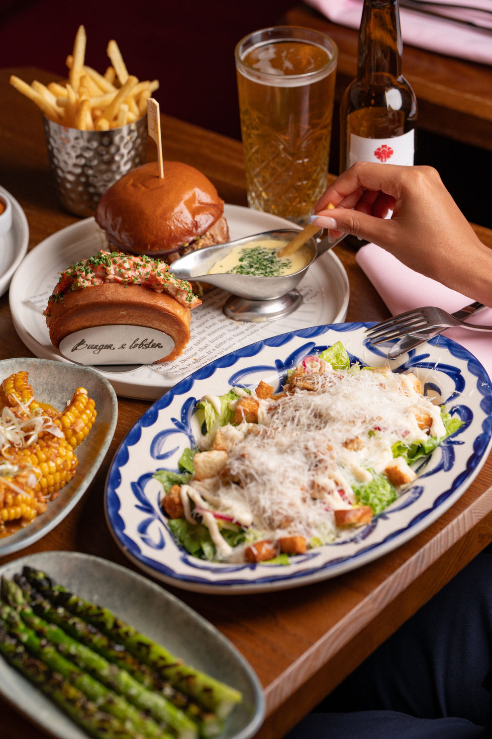 Burger & Lobster - May25 [RobsonMedia]-25