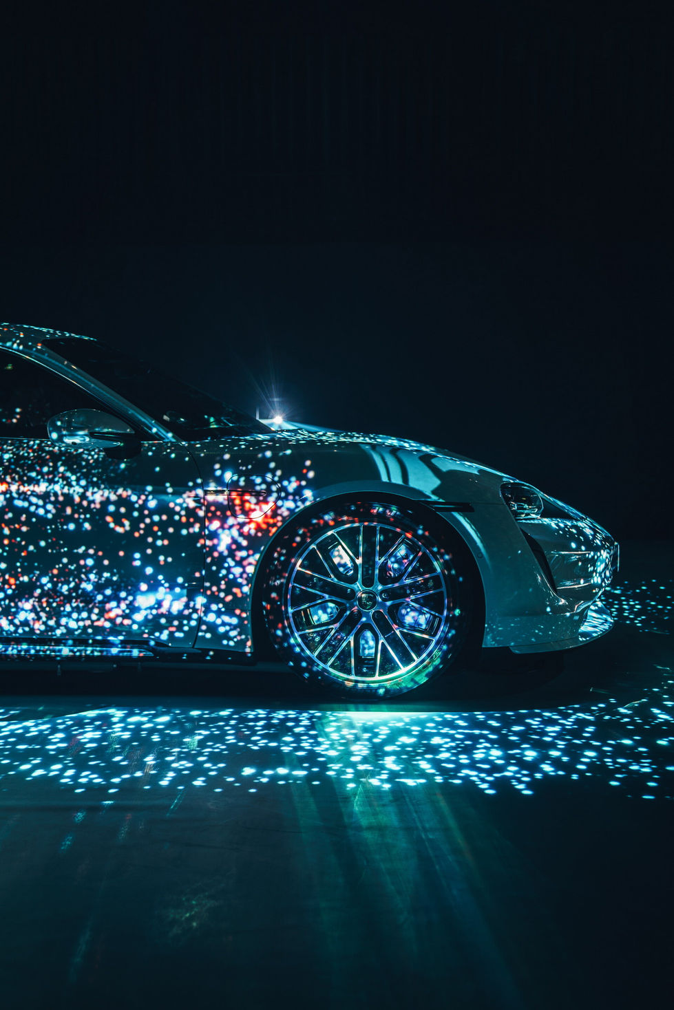 Porsche-Taycan-UK-Debut-03