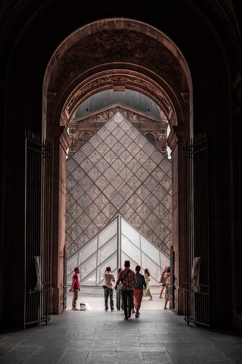 Photographer Montpellier architecture photography erwan desgrées du lou