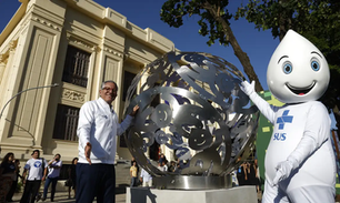 Memorial da Pandemia é inaugurado no Rio de Janeiro; Brasil registrou mais de 700 mil mortes por covid-19