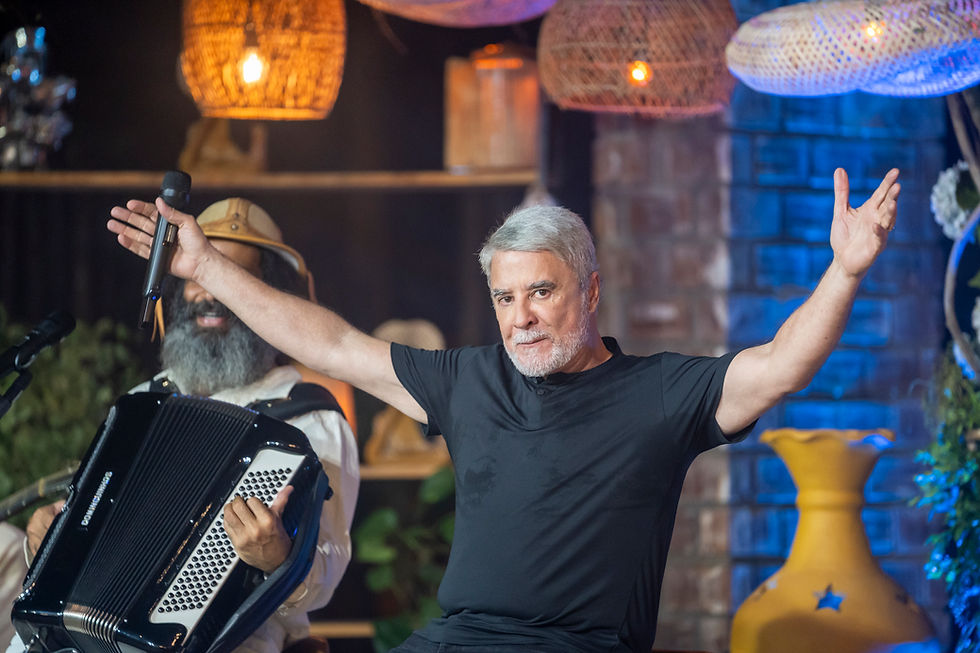 Paulinho Leite lança álbum em quatro fases e aposta em tecnologia  para homenagear ícones da cultura nordestina