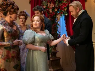 "Polin" Is In the Air: A Bridgerton Season 3 Part 1 Review