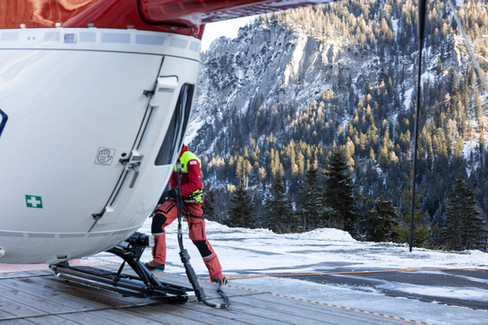 flugrettung-nassfeld-helikopter-reportage