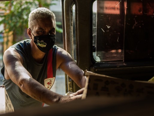 Sem direito ao auxílio emergencial, trabalhadores da reciclagem se organizam