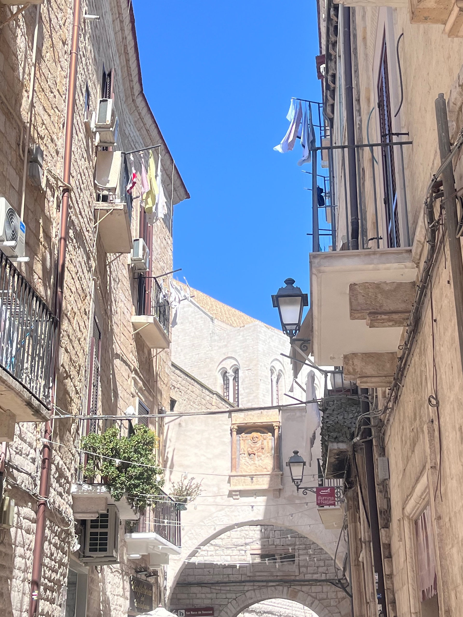 Vicoli di Bari vecchia- San Nicola