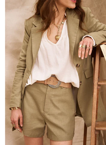 Blazer in lino con calzoncini