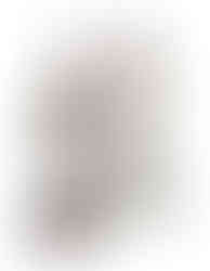 armatura medievale con guanti in ferro