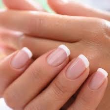 french manicure squadrata