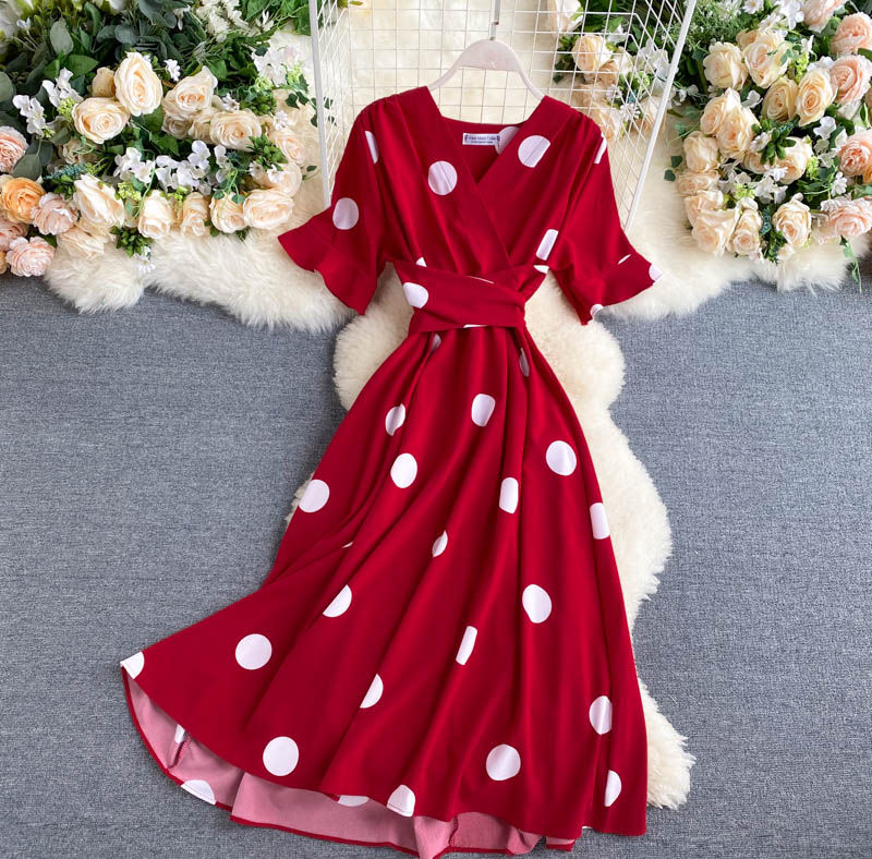 Miniatura: Vestido Feminino Retrô com Faixa na Cintura Manga Curta e Modelagem Evasê