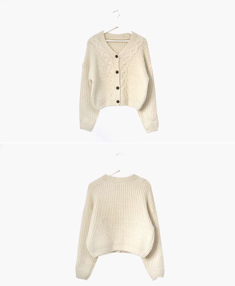 Miniatura: Cardigan Feminino em Tricô Trançado Gola V