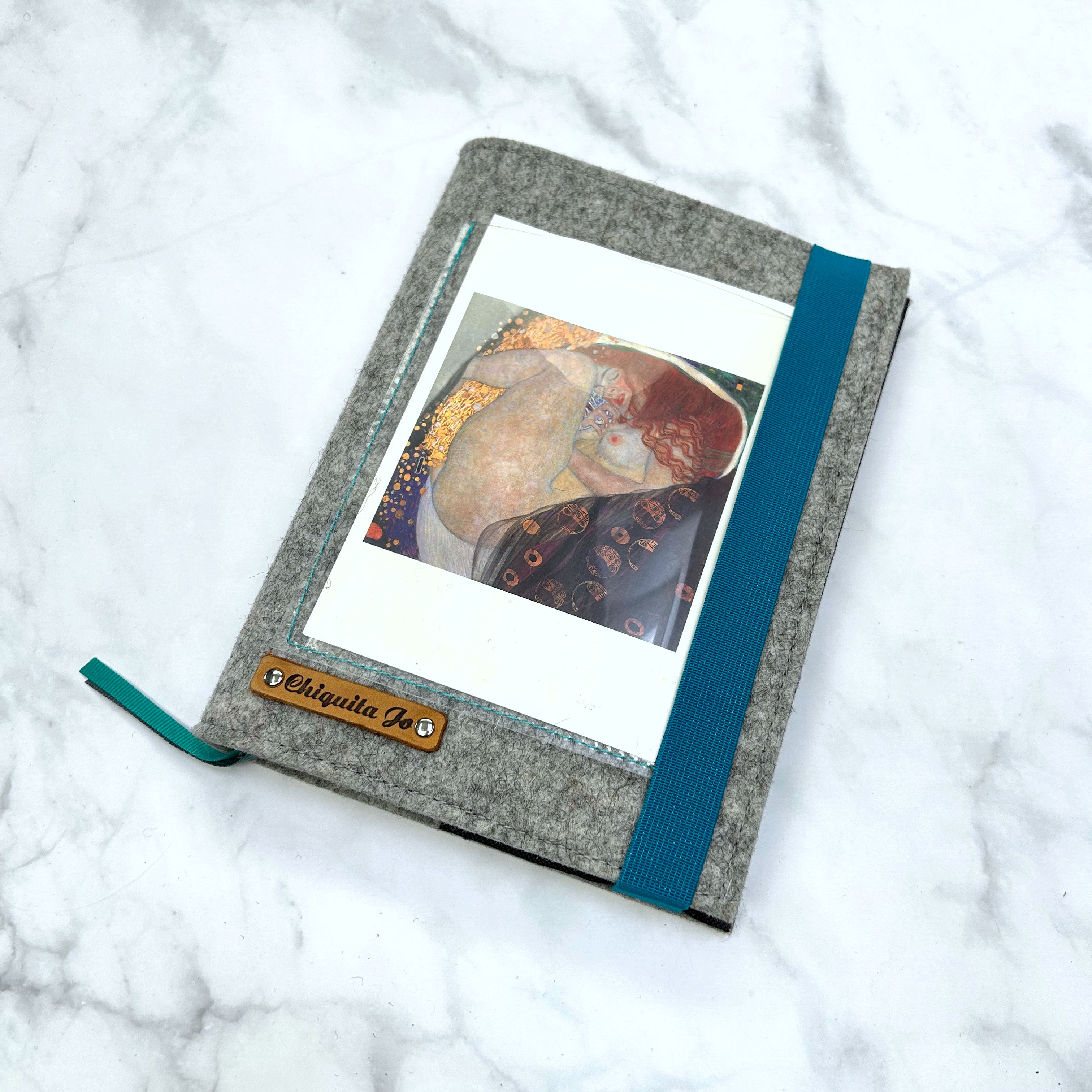 Kalender-Buchhülle aus Wollfilz und Leder Clara - A5 Format