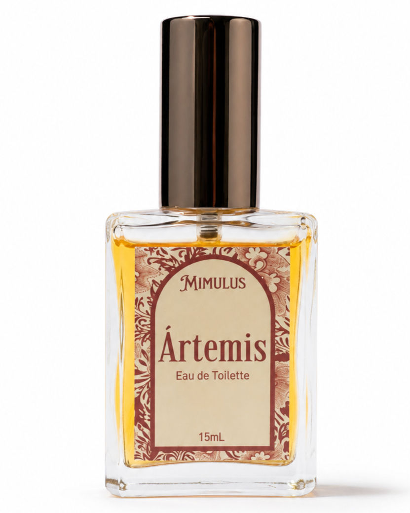 Frasco do perfume botânico Ártemis, criação autoral da Bridda Apotheca.