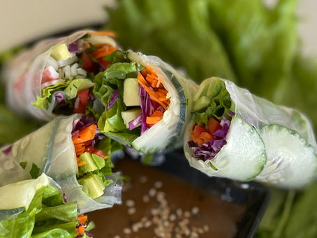 Fresh Spring Rolls & Spicy Thai Peanut Sauce