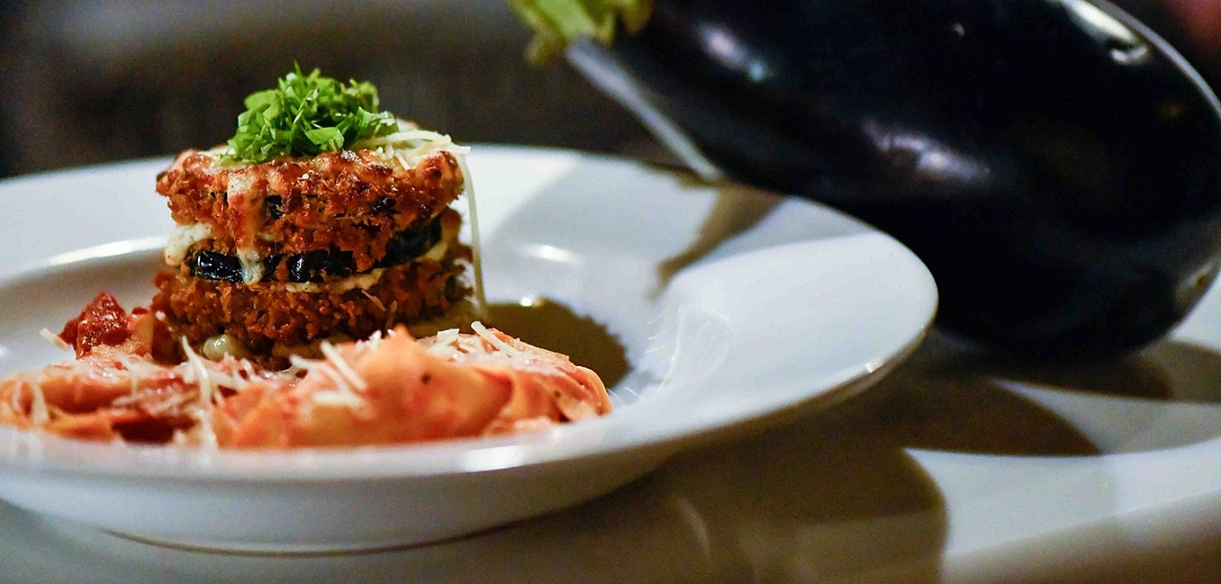 fine-dining-saginaw-mi-artisan-urban-bistro