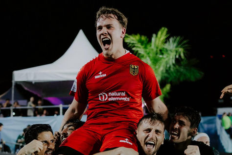 Drama pur in Cancún! Deutschland schlägt Ungarn im Penalty-Krimi und steht im Viertelfinale