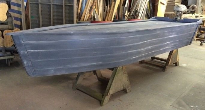 Thumbnail: Flatboat Serving Station