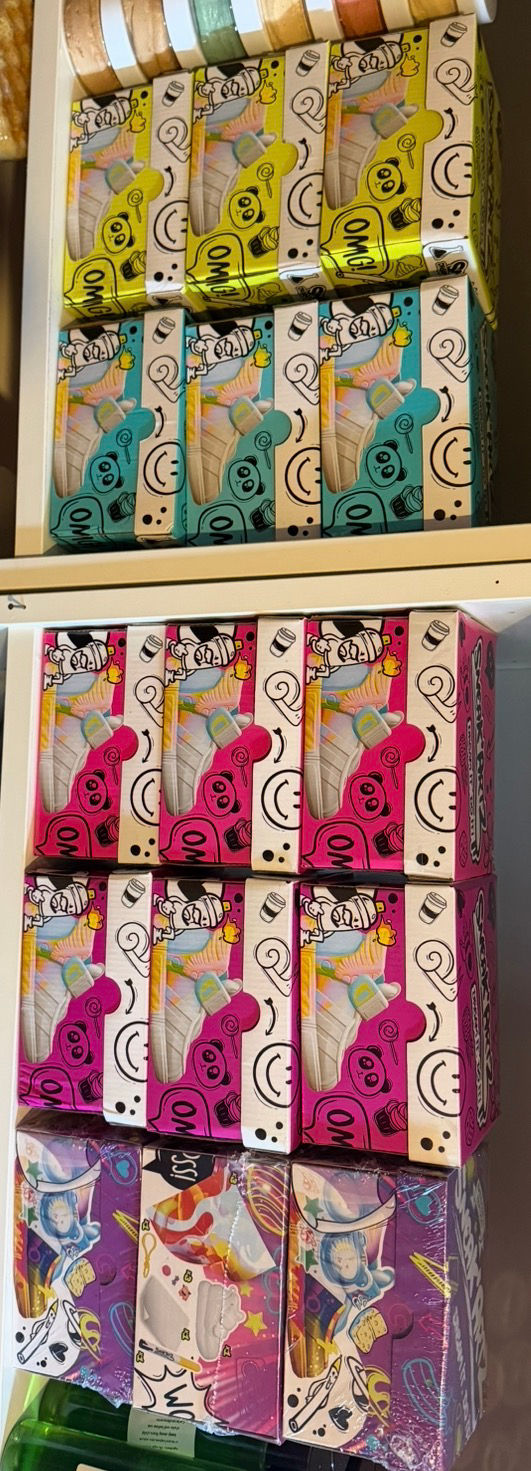 Colour your own trainer choose your colour box 