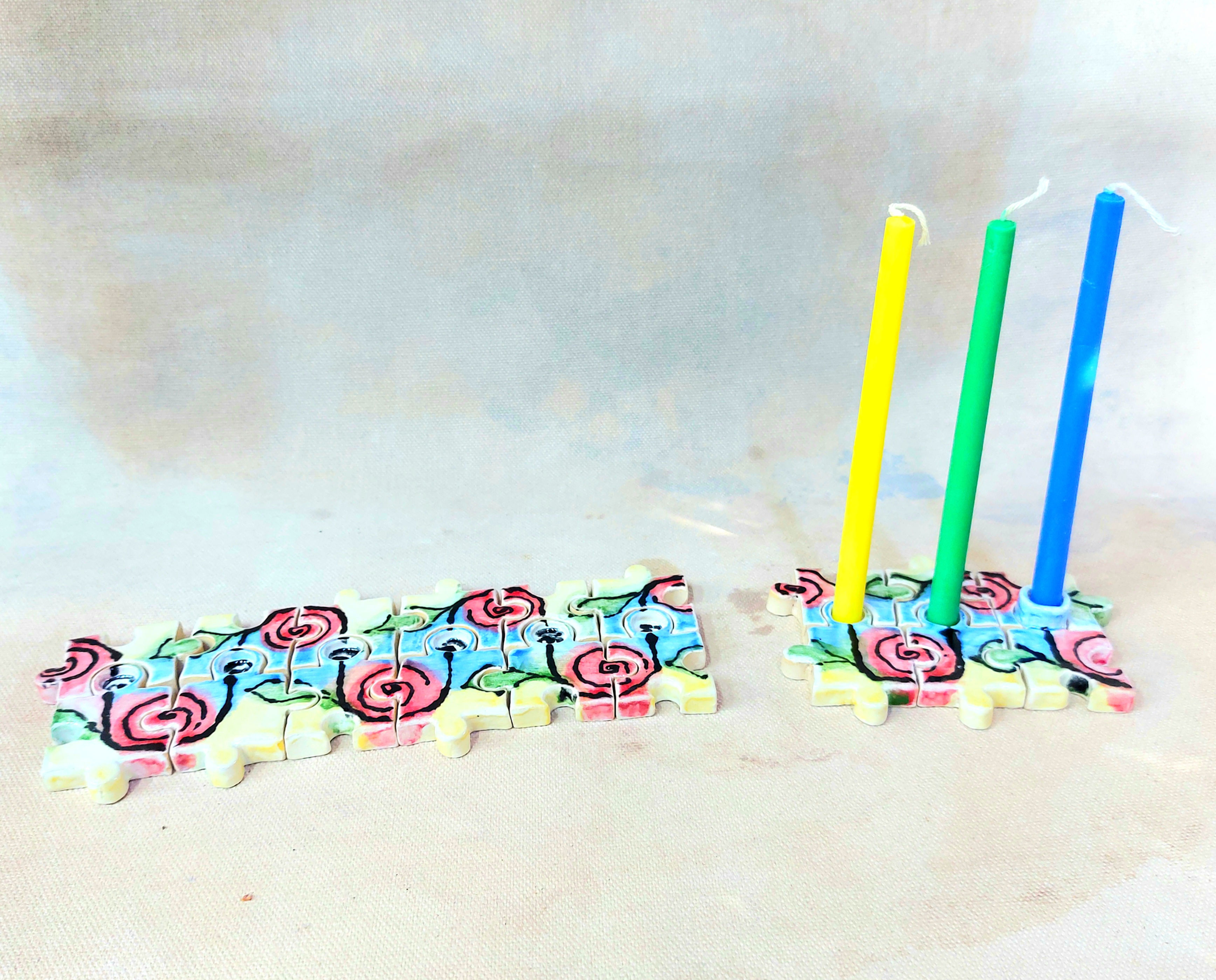 חנוכיה בצורת פאזל