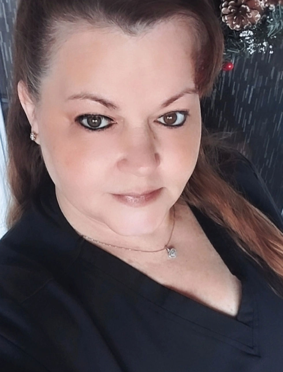 Natural Health Practitioner: Linda