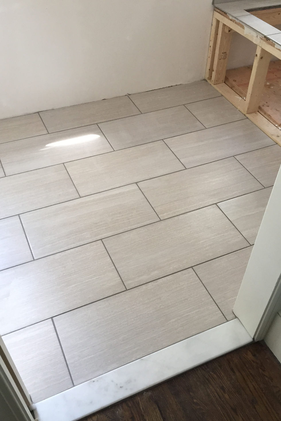 21 TILE SOURCE FLOOR PHOTOS PORTRAIT