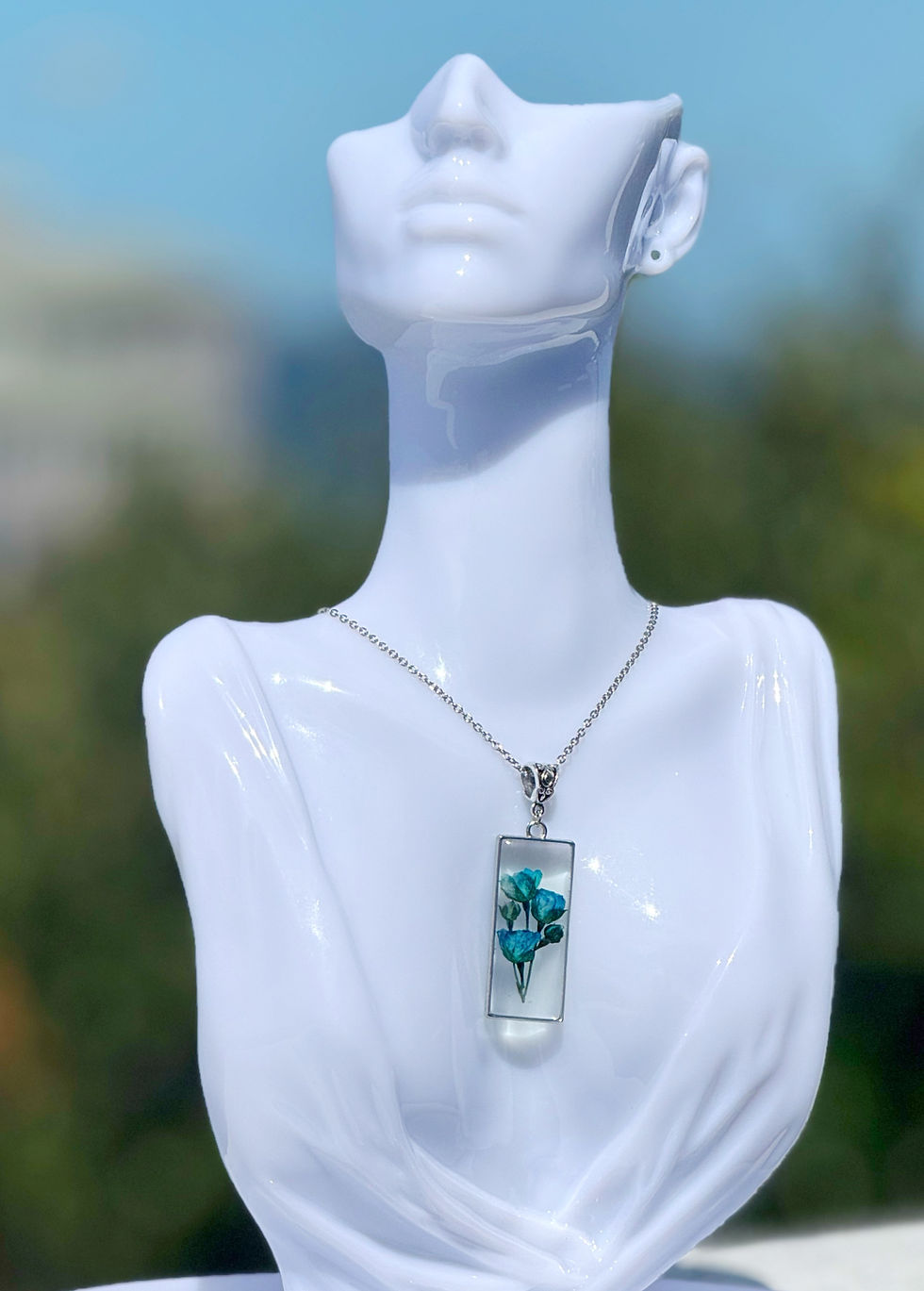 Thumbnail: Blue Rose Necklace