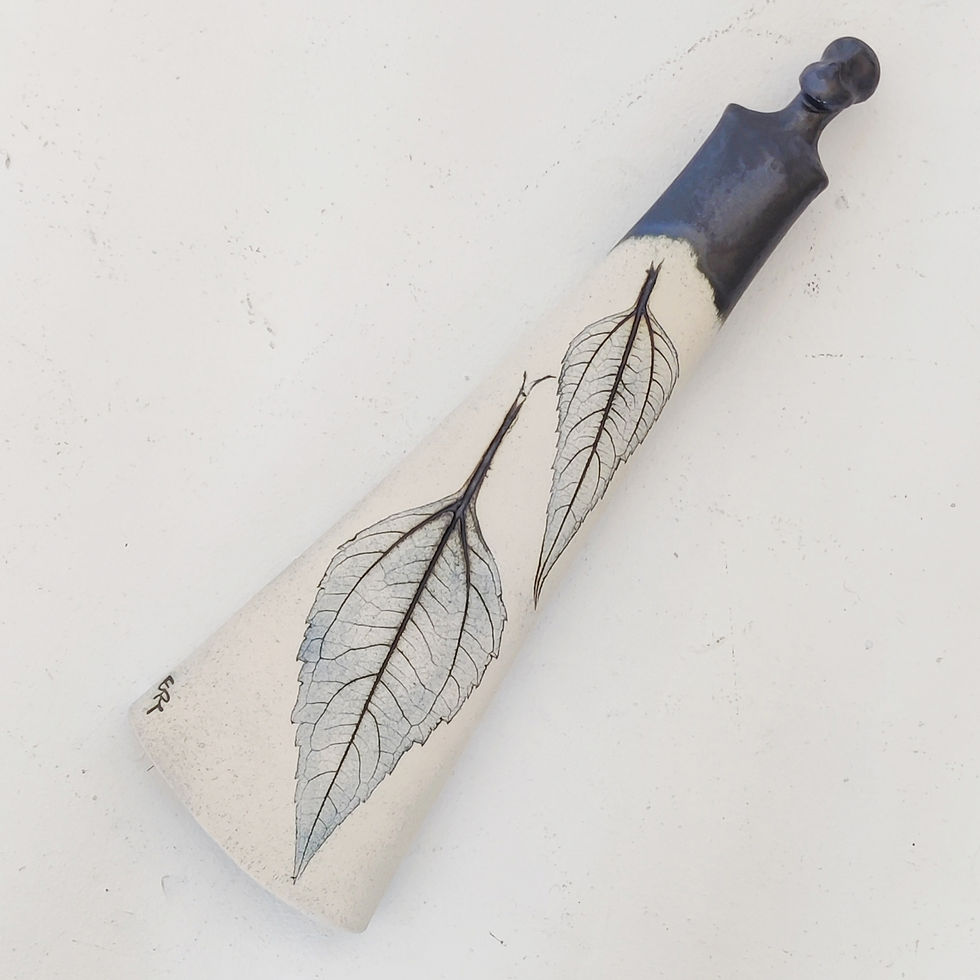 Miniatyrbilde: Veggskulptur natur, i svart glasur
