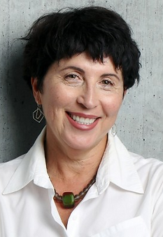 Nancy Simoneau.png