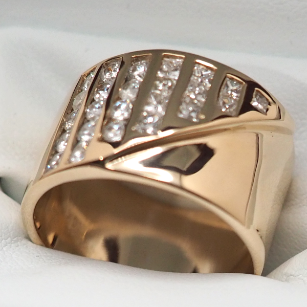 Thumbnail: The Linda