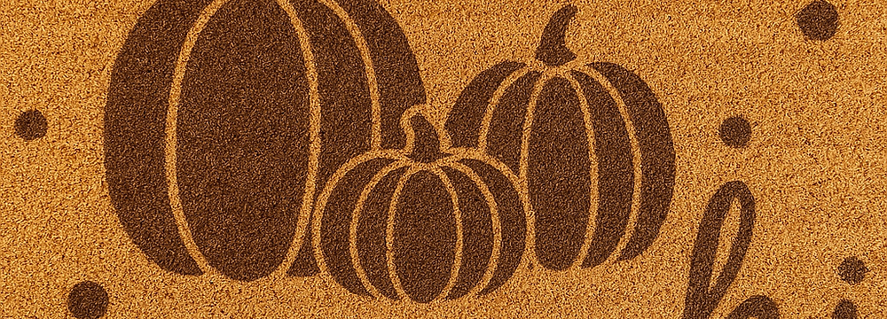custom painted doormat with pumpkins and hi