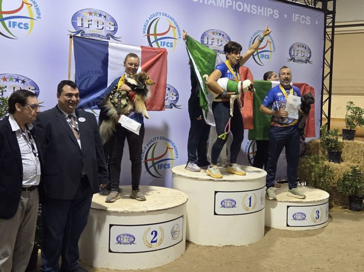 Gold Medalist Viennalisa Di Tullio & Witch (ITA), with Silver Medalist Penaud Chloe & Quartz (FRA), and Bronze Medalist Andrea Piccinini & Menta (ITA)