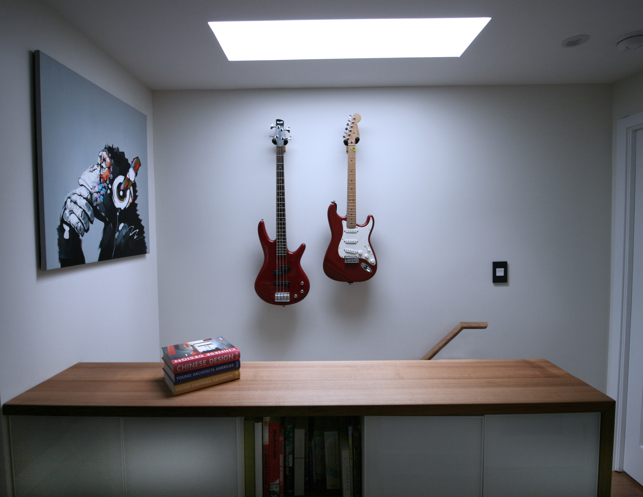 Photo :: Renovated Office