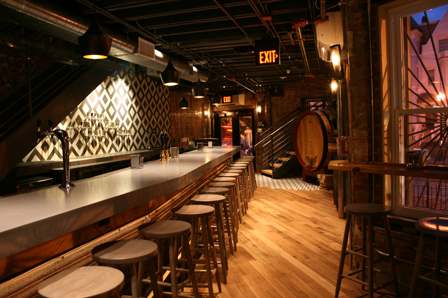 Photo :: First Floor Bar