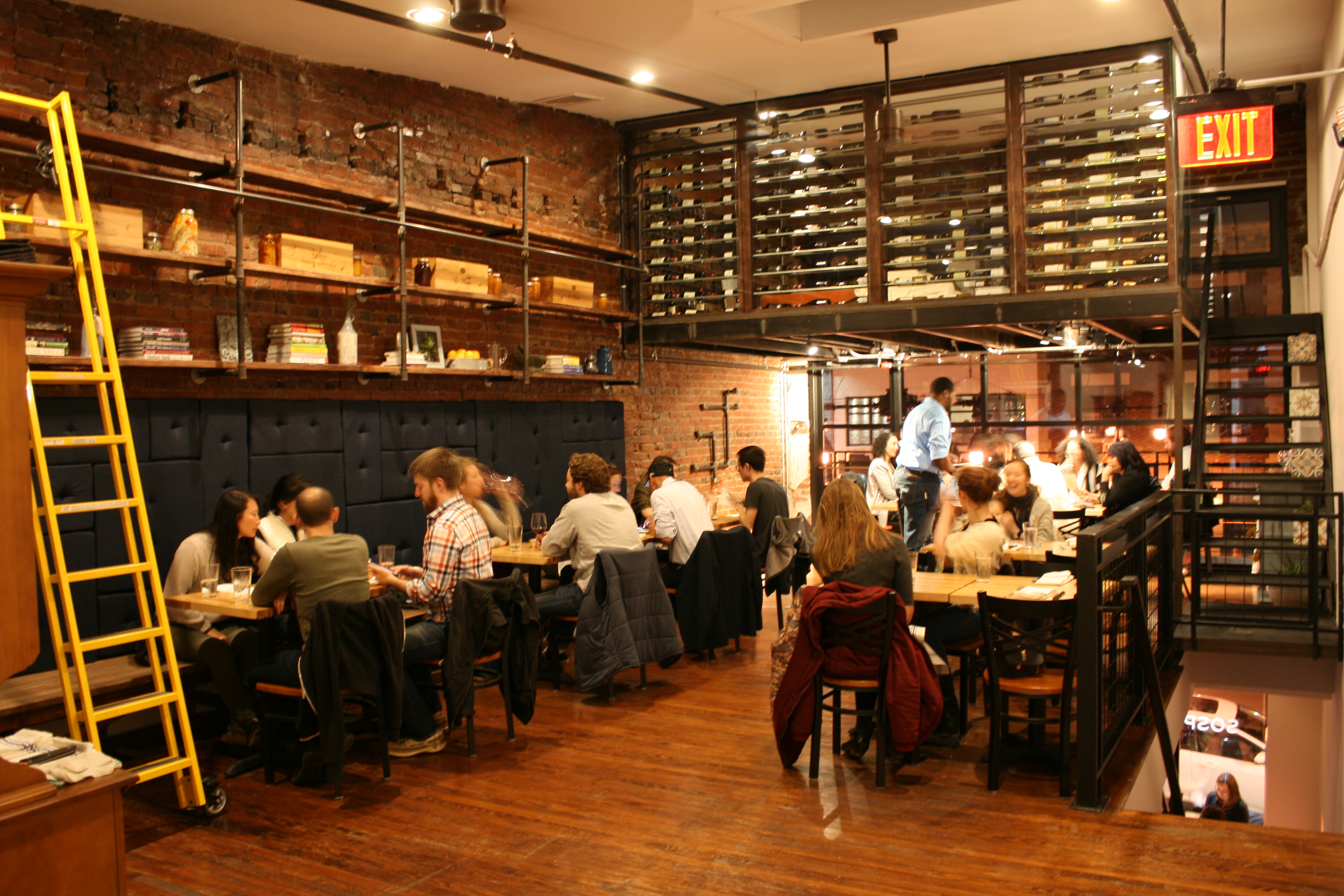 Photo :: Second Floor Dining Room