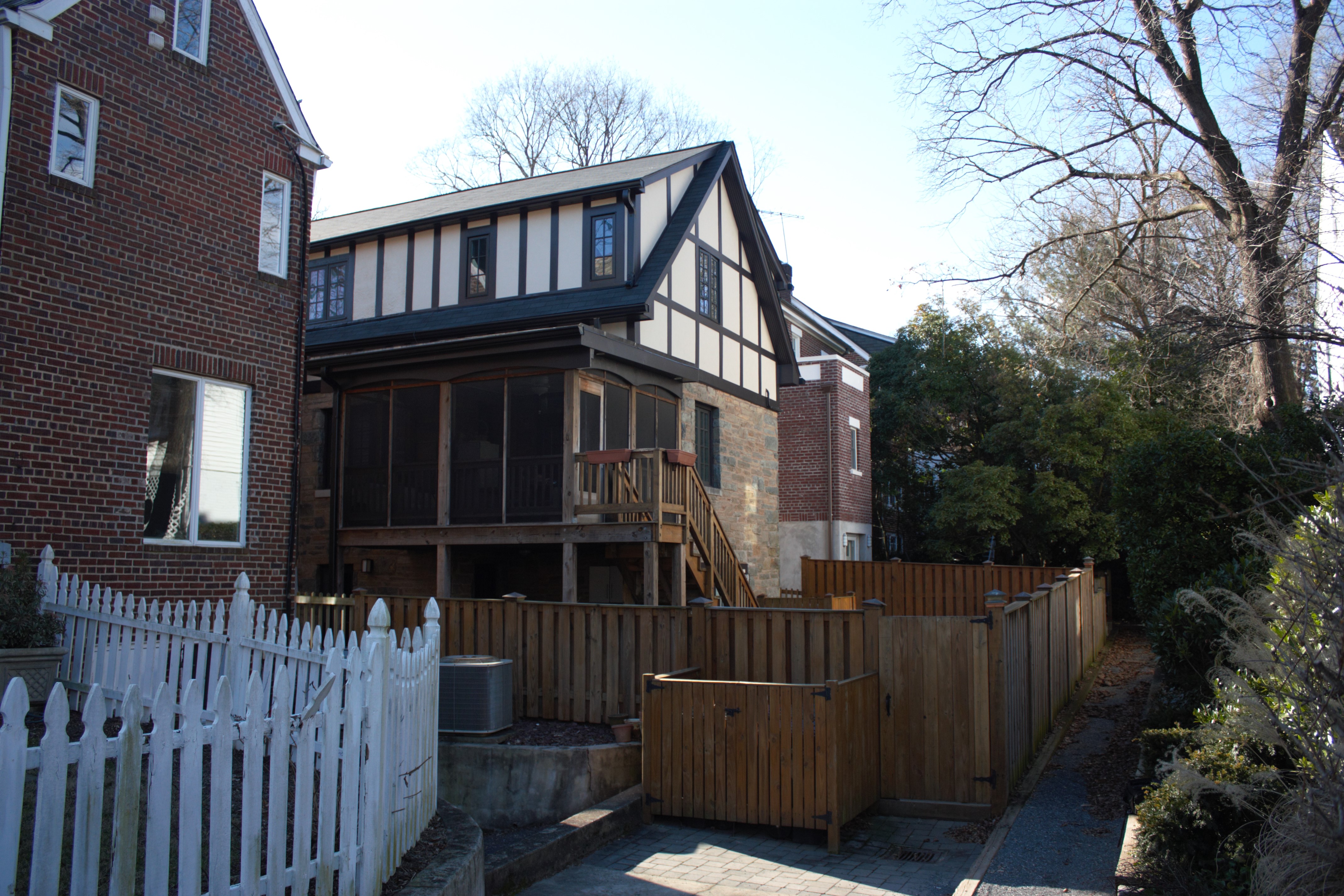 Photo :: New Rear Elevation