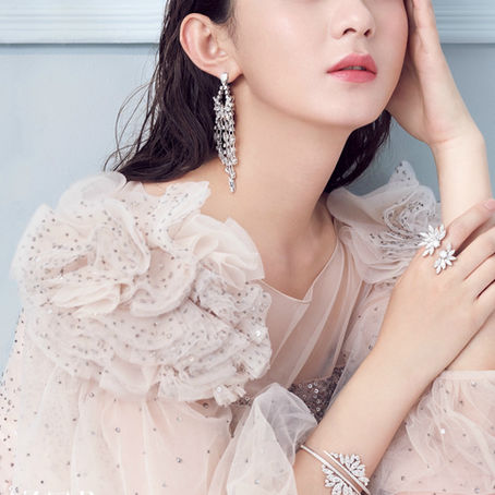 Gorgeous Japanese Escort Tina