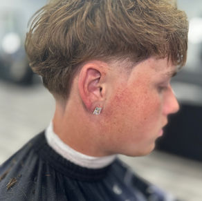rich hair lounge
rh blends
tapers
textured look
best barber near me
taper and fades
beard trim
bolton
castlemore
woodbridge