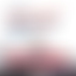 Portada de un informe especial sobre el futuro de la relación entre Estados Unidos y Colombia. Ilustración estilizada de la Casa Blanca con patrones de las banderas de EE.UU. y Colombia, ambas ondeando en la parte superior del edificio. El informe está fechado en septiembre de 2024 y es publicado por Colombia Risk Analysis